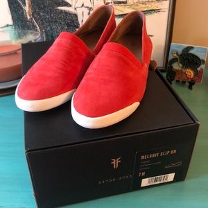 Frye Melanie Slip on NEVER WORN